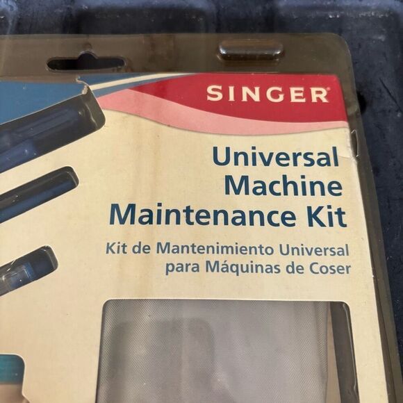 Singer Universal Machine Maintenance Kit *NOS* - Picture 2 of 4